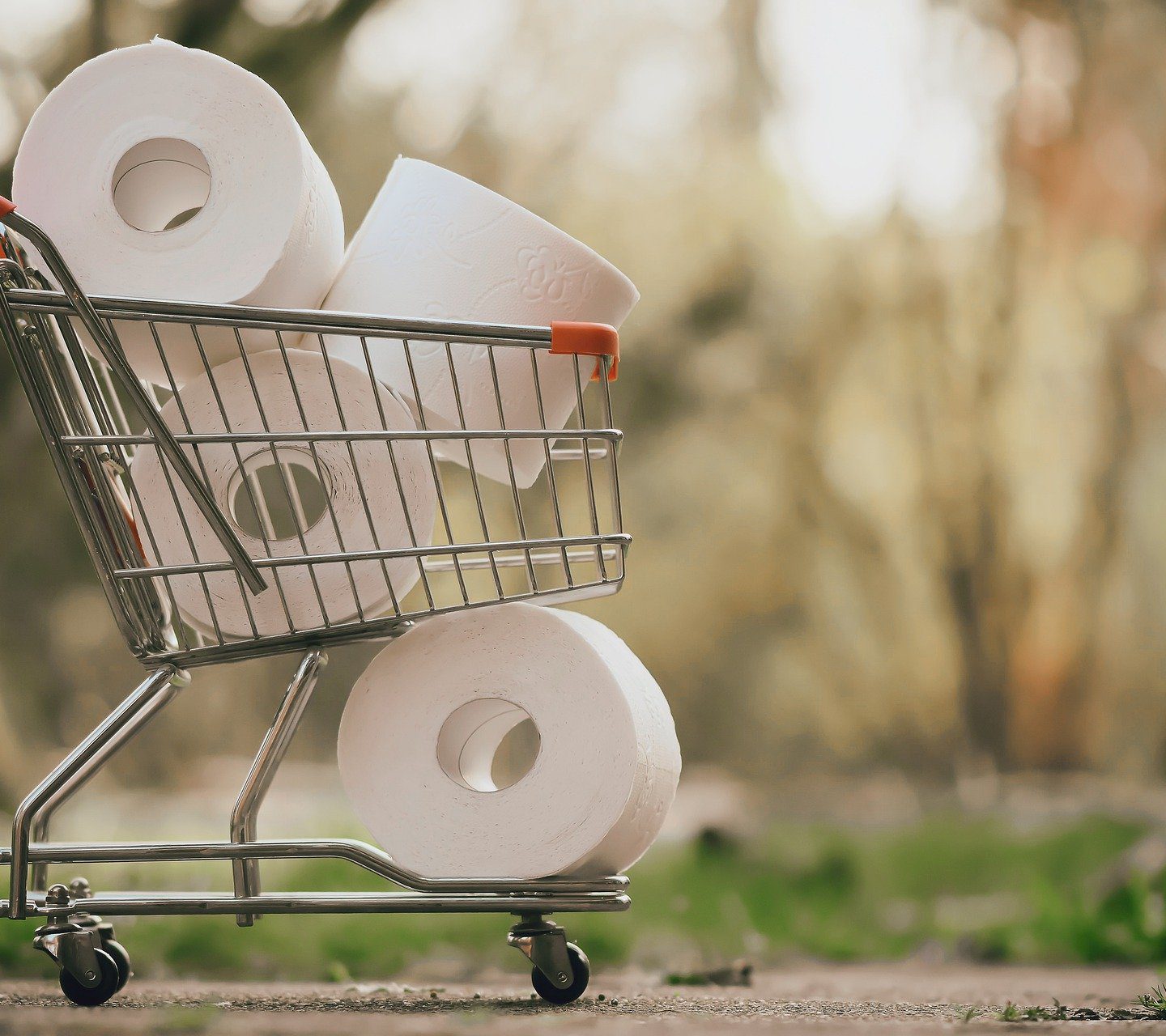 Tips om financieel de coronacrisis door te komen